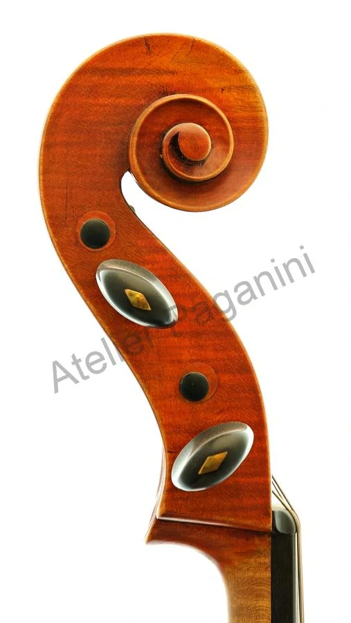 České violoncello cca 1940